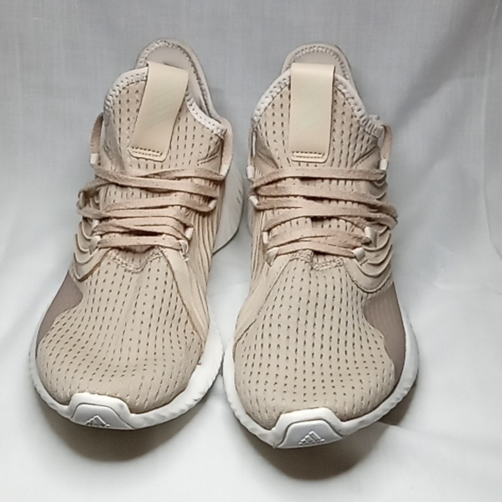 Adidas AlphaBounce